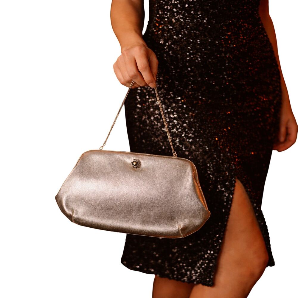 Vintage 70s Lewisette Silver Metallic Clutch Rhinestone Floral Latch